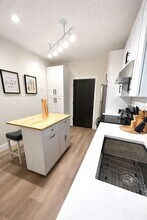 801 E Knollwood St in Tampa, FL - Foto de edificio - Building Photo