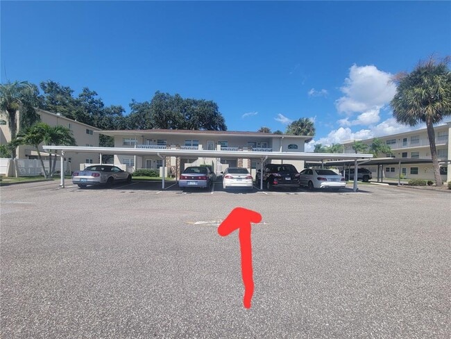 930 Virginia St in Dunedin, FL - Foto de edificio - Building Photo