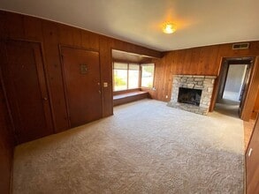 1111 Shell Ave in Pacific Grove, CA - Building Photo - Building Photo