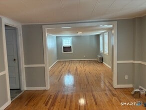 444 West St in Bristol, CT - Building Photo - Building Photo