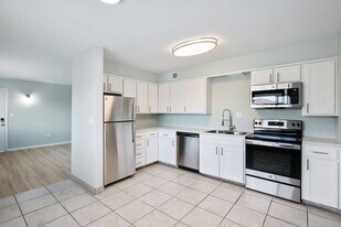 1210 Pierce St in Lakewood, CO - Building Photo