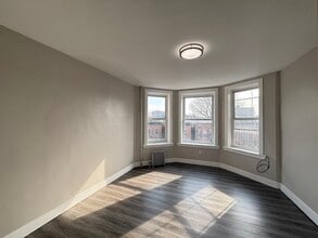 6000 Monroe Pl in West New York, NJ - Foto de edificio - Building Photo