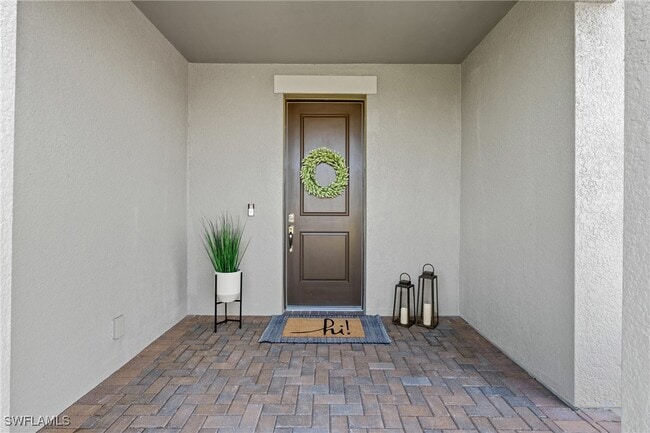 property at 2033 Grove Dr