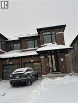 63 Manuel St in Stratford, ON - Building Photo