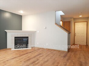 6272 Alexis Dr NE in Bremerton, WA - Building Photo - Building Photo