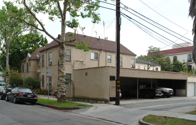 8954 Burton Way in Beverly Hills, CA - Building Photo - Building Photo