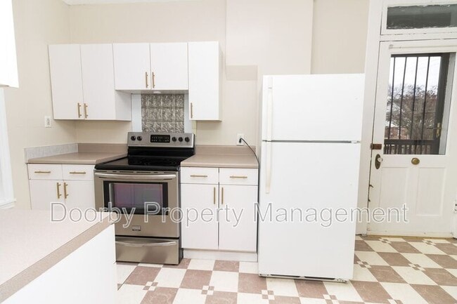 property at 1815 Bailey Ave