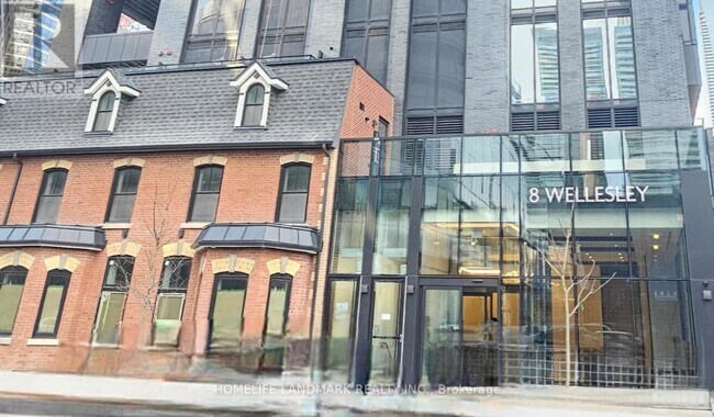 8-2108 Wellesley St W in Toronto, ON - Building Photo - Building Photo