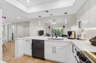 50 SW 3rd Ave in Boca Raton, FL - Building Photo - Building Photo