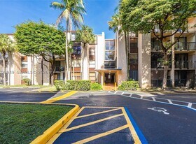 14501 SW 88th St in Miami, FL - Building Photo