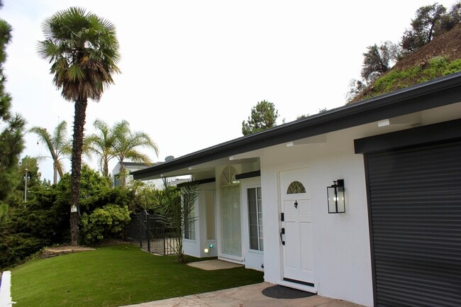 property at 1265 Bienveneda Ave