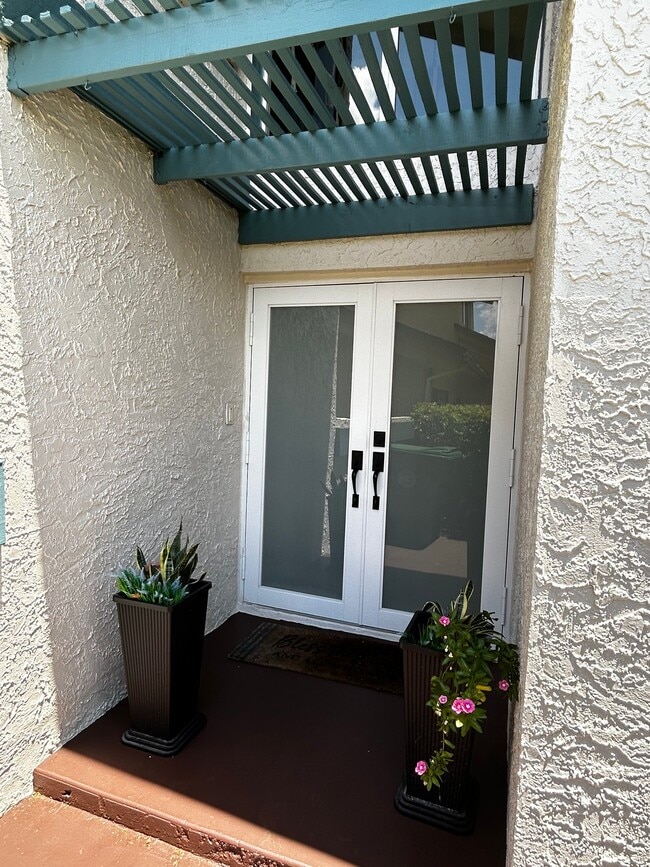 property at 8321 SW 39th Ct
