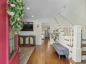 21 Emerson St in Norwalk, CT - Building Photo - Building Photo