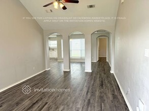 12708 Rio Nueces Ln in Rosharon, TX - Foto de edificio - Building Photo