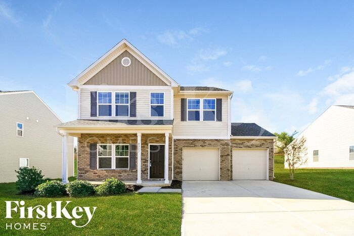 4317 Lochurst Dr in Pfafftown, NC - Building Photo