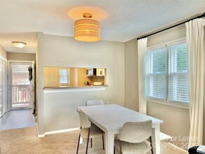333 Circle Ave in Charlotte, NC - Building Photo - Building Photo