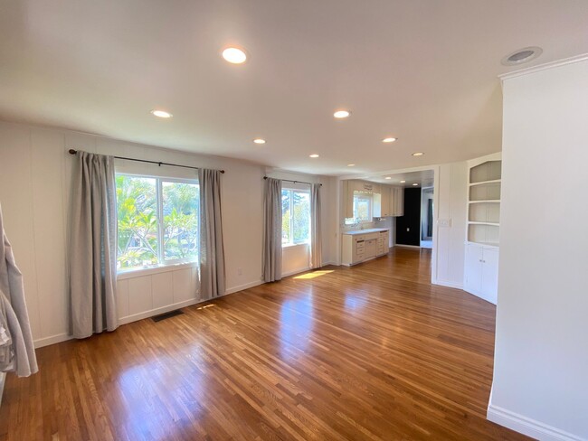 339 Crouch St in Oceanside, CA - Building Photo - Building Photo