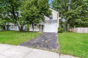 6976 Finchley Dr in Reynoldsburg, OH - Building Photo