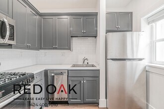 6533 Hollywood Blvd in Los Angeles, CA - Building Photo - Building Photo