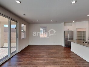 9127 Liberty Cap Ct in Las Vegas, NV - Building Photo - Building Photo