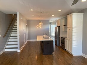 1515 21st Ave N in Nashville, TN - Building Photo - Building Photo