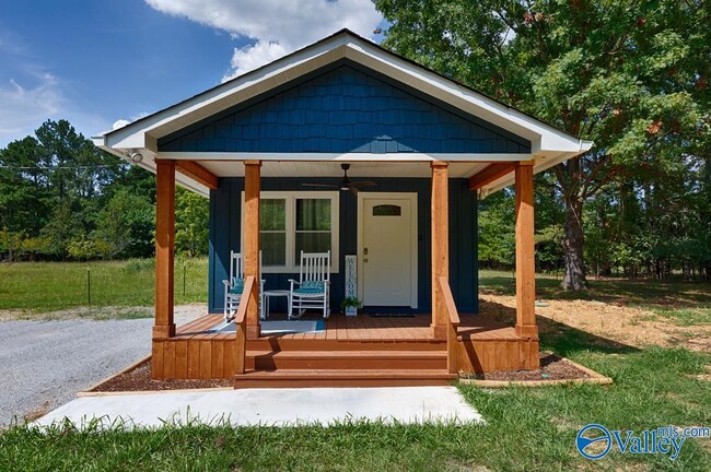 61 Ball Park Rd in Laceys Spring, AL - Building Photo - Building Photo