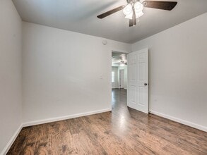 2011 N Bonita Ave in Shawnee, OK - Building Photo - Building Photo