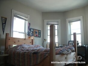 1175 Boylston St, Unit 3 in Boston, MA - Foto de edificio - Building Photo
