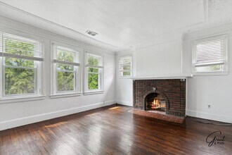 2964 Leslie St in Detroit, MI - Building Photo - Building Photo
