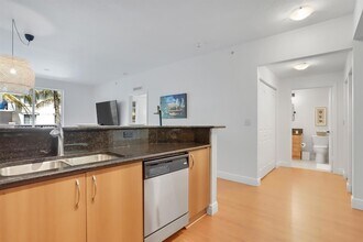 255 NE 3rd Ave, Unit 2316 in Delray Beach, FL - Foto de edificio - Building Photo