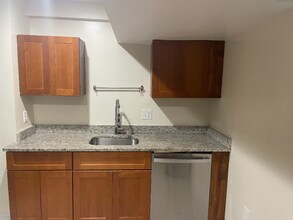 2907 Ellicott St NW in Washington, DC - Building Photo - Building Photo