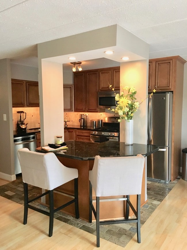 2632 Wagon Dr, Unit 1-B in Alexandria, VA - Building Photo - Building Photo