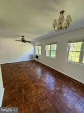 3212 Valley Dr in Alexandria, VA - Building Photo - Building Photo