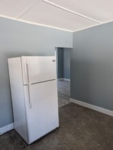 353 N State St, Unit A in Concord, NH - Foto de edificio - Building Photo