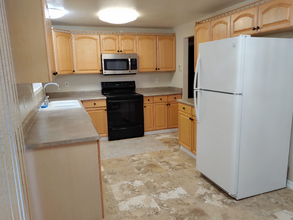 4335 Batting St NE in Keizer, OR - Building Photo - Building Photo