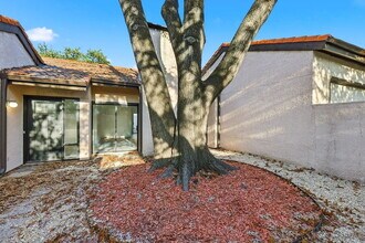 9611 Orchard Hill in Dallas, TX - Building Photo - Building Photo