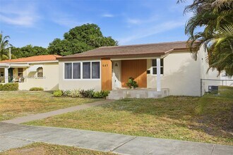 461 Plover Ave in Miami Springs, FL - Building Photo - Building Photo