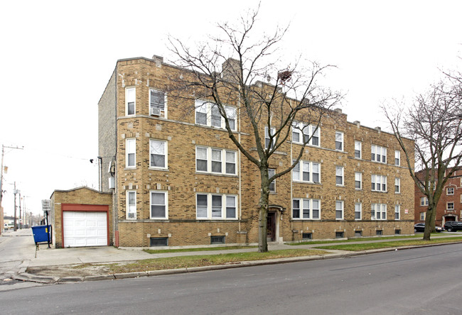 6155-6157 N Artesian Ave in Chicago, IL - Building Photo - Building Photo