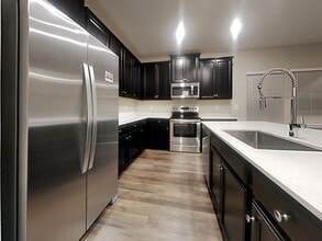 111 Hemlock Point in St. Augustine, FL - Foto de edificio - Building Photo