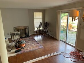 32 Meadow Ln, Unit 3B in New Hope, PA - Foto de edificio - Building Photo