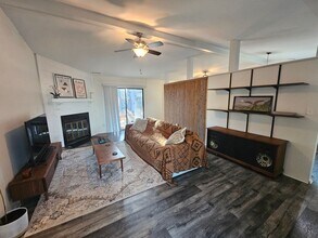 635 Shadowridge Rd in Jacksonville, NC - Building Photo - Building Photo