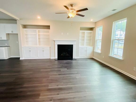 4315 Magpie Dr in Hoschton, GA - Building Photo - Building Photo