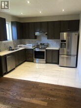 46 Hashmi Pl in Brampton, ON - Building Photo - Building Photo