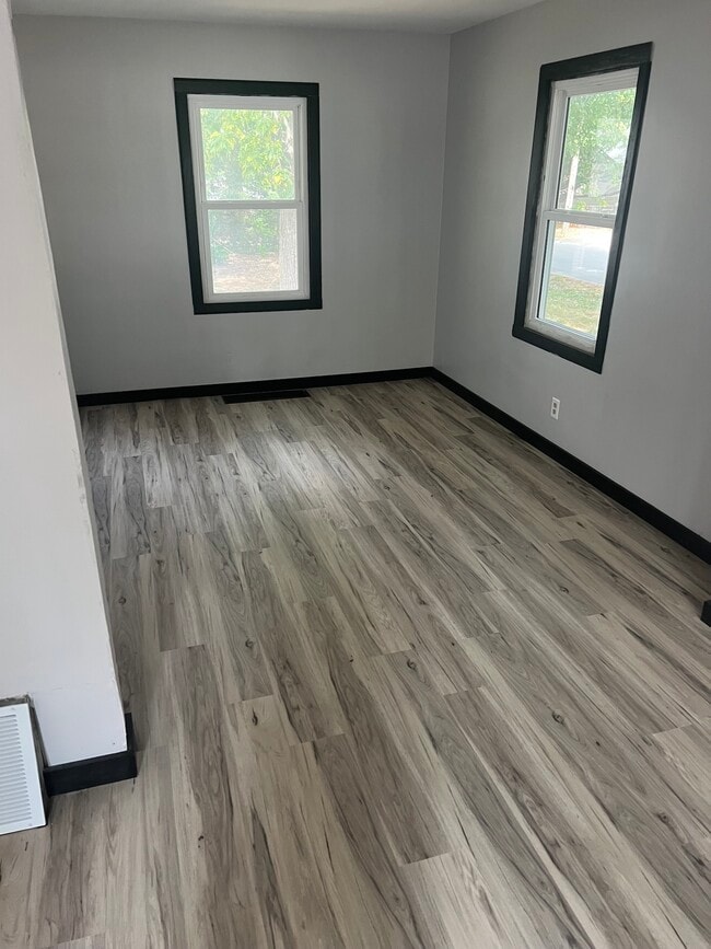 621 E Timber St in Pontiac, IL - Building Photo - Building Photo
