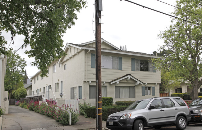 168 Waverley St in Palo Alto, CA - Building Photo - Building Photo