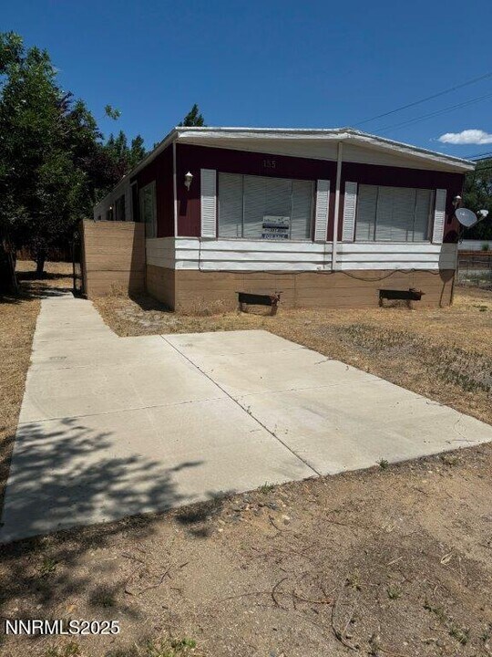 155 Molly Cir in Sun Valley, NV - Building Photo