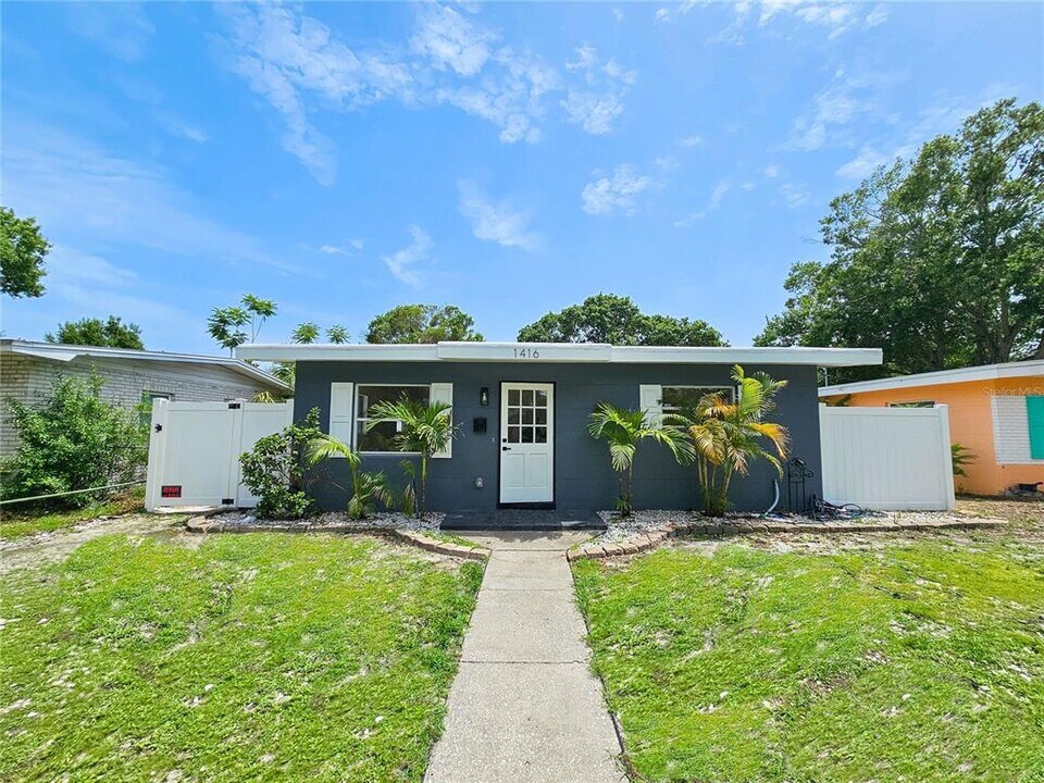 1416 55th Ave N in St. Petersburg, FL - Building Photo