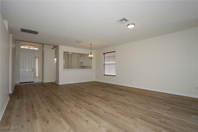 property at 11204 Lakeland Cir