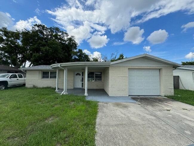 property at 5546 Moog Rd