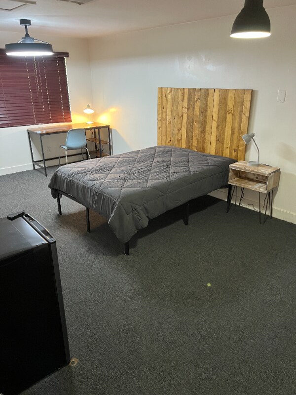 property at 4213 N Westview Dr